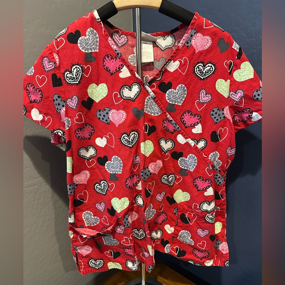 Red Heart Patterned Scrub top teal